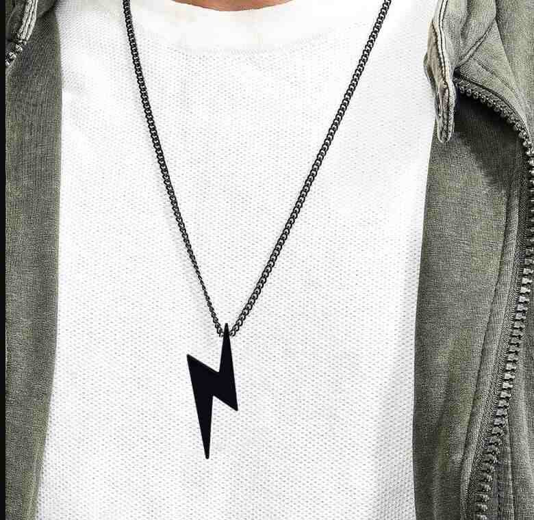 Bold Thunderbolt Necklace – Stylish Unisex Black Bead Chain Jewelry